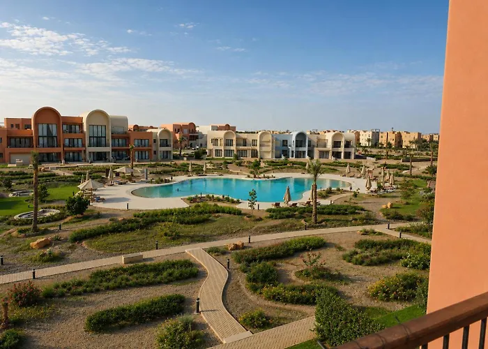 Duplex 1br King Bed And1 Sofa Bed By The Pool * Hurghada